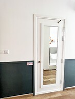 MARINA SEASIDE BOUTIQUE HOTEL