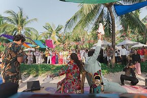 MARINA SEASIDE BOUTIQUE HOTEL