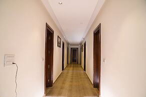 Montrose 11 Boutique