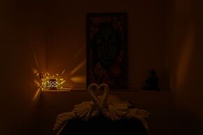 Montrose 11 Boutique