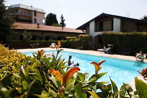 The Three Moons Apartment