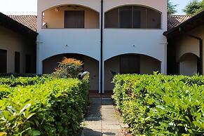 The Three Moons Apartment