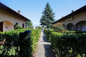 The Three Moons Apartment