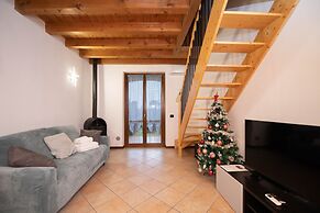 The Three Moons Apartment