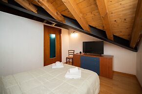 The Three Moons Apartment