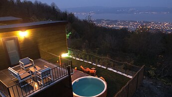 No95 Deluxe Bungalov