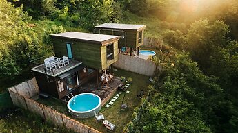 No95 Deluxe Bungalov