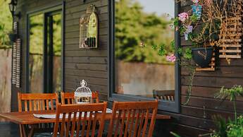 No95 Deluxe Bungalov