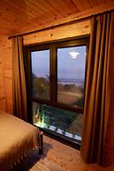 No95 Deluxe Bungalov