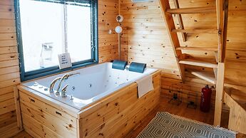 No95 Deluxe Bungalov