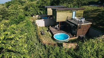 No95 Deluxe Bungalov