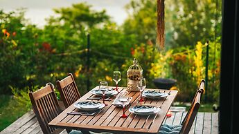 No95 Deluxe Bungalov