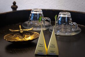 THERESA SULLA COLLINA