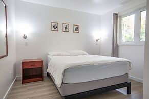 Lakepoint Cottage Resort