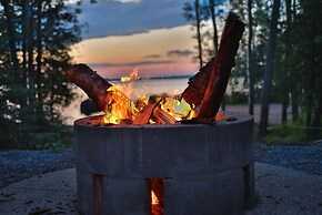 Lakepoint Cottage Resort