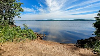Lakepoint Cottage Resort
