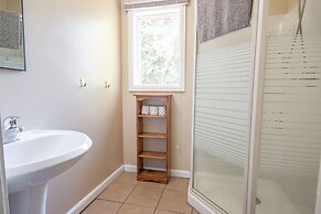 Lakepoint Cottage Resort