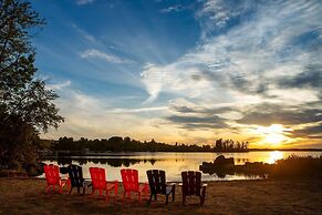 Lakepoint Cottage Resort