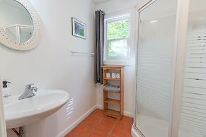 Lakepoint Cottage Resort