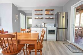 Lakepoint Cottage Resort