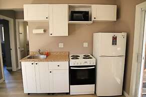 Lakepoint Cottage Resort