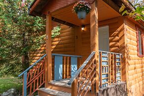 Lakepoint Cottage Resort