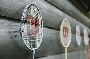 Lakepoint Cottage Resort