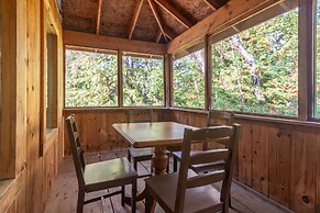 Lakepoint Cottage Resort