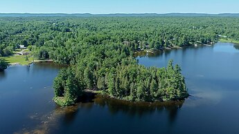 Lakepoint Cottage Resort