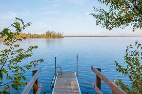 Lakepoint Cottage Resort