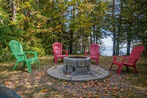 Lakepoint Cottage Resort