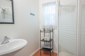 Lakepoint Cottage Resort