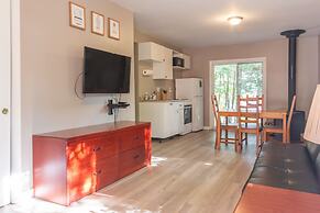 Lakepoint Cottage Resort