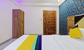 Itsy Hotels Rk Palace