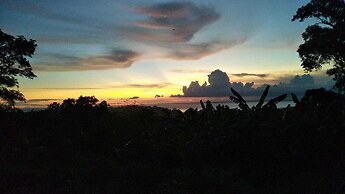 Sunset Hill Lembongan
