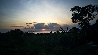 Sunset Hill Lembongan
