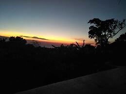 Sunset Hill Lembongan