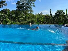 Sunset Hill Lembongan