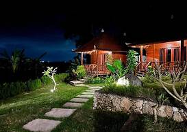 Sunset Hill Lembongan