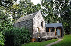 Lodge 7