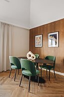 Enter St. Elisabeth Suites