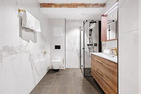 Enter St. Elisabeth Suites