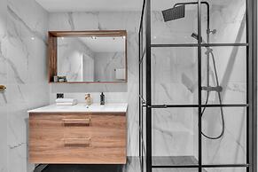 Enter St. Elisabeth Suites