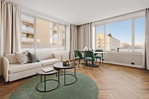 Enter St. Elisabeth Suites