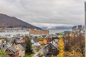 Enter St. Elisabeth Suites