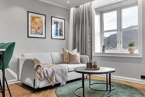 Enter St. Elisabeth Suites