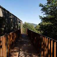 Geresnationalpark-cabin-6bed-balcony-pool-views