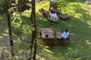 Geresnationalpark-cabin-6bed-balcony-pool-views