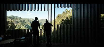 Geresnationalpark-cabin-6bed-balcony-pool-views