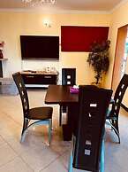 Reina Boutique Hotel - Murree